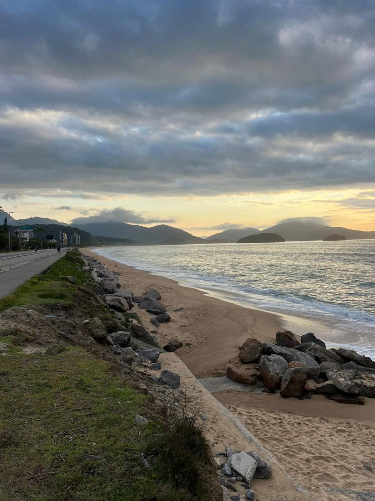 Paraiso Do Alexandre Para 15 Hospedes Caraguatatuba Ngoại thất bức ảnh
