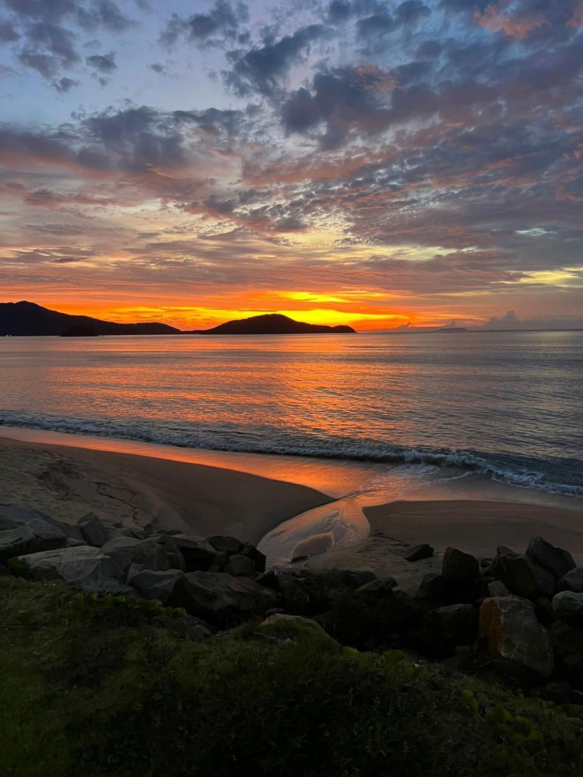 Paraiso Do Alexandre Para 15 Hospedes Caraguatatuba Ngoại thất bức ảnh